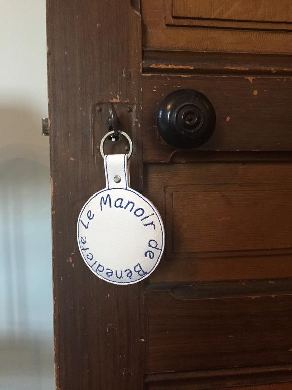 Le Manoir De Benedicte B&B Cahan Ngoại thất bức ảnh