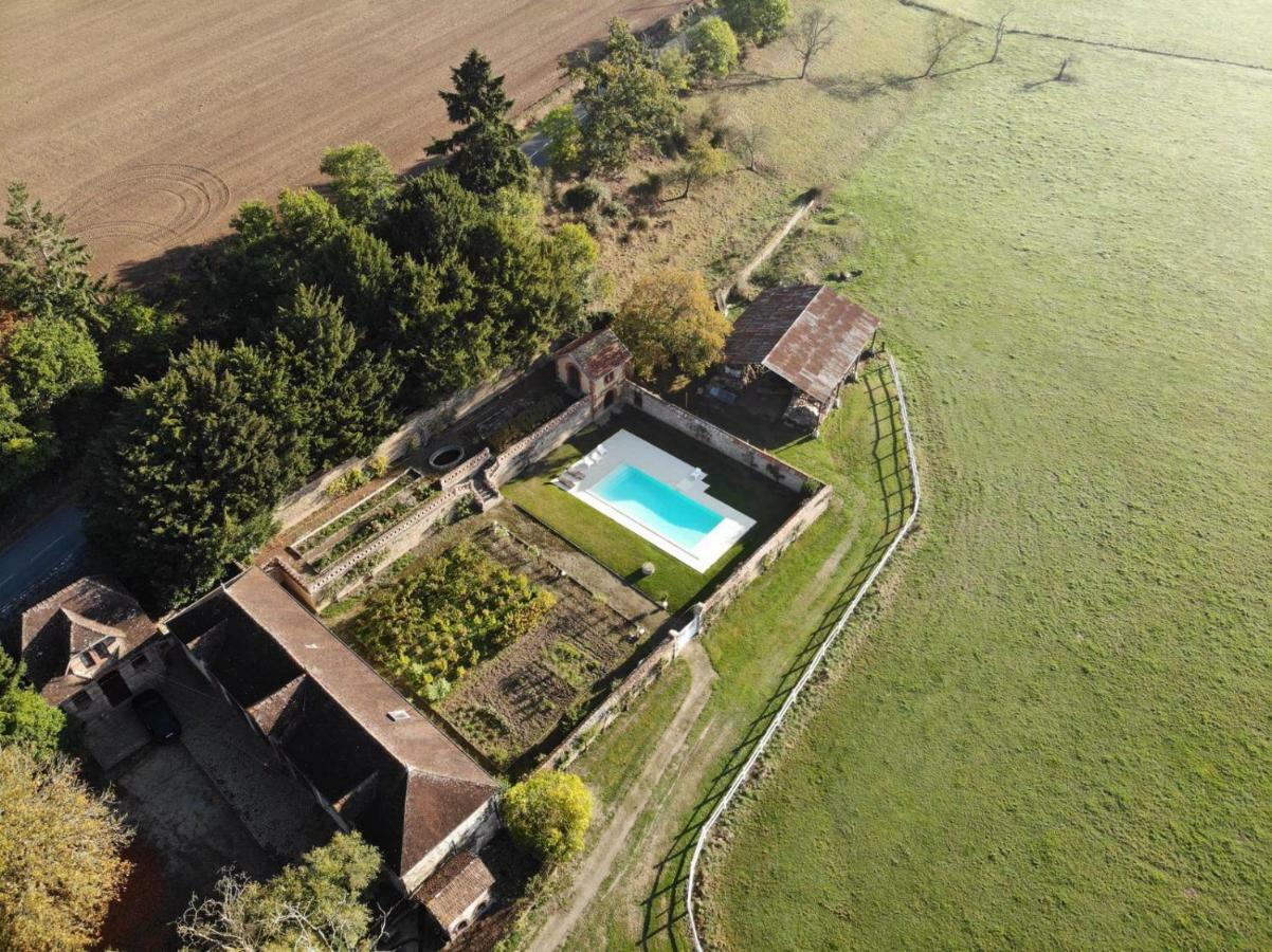 Le Manoir De Benedicte B&B Cahan Ngoại thất bức ảnh